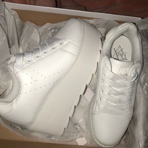BRAND NEW white platform YRU rave shoes